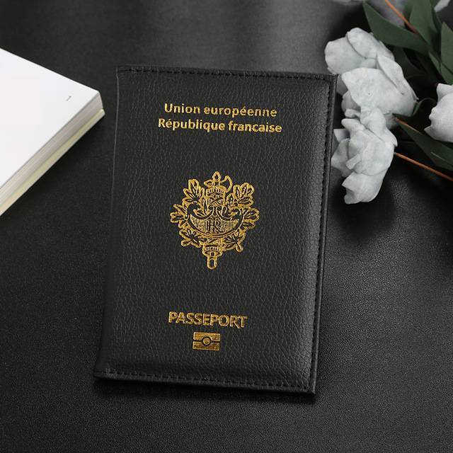 Étui pour Passeport Français (10 Couleurs) - GlobeVoyageur.com